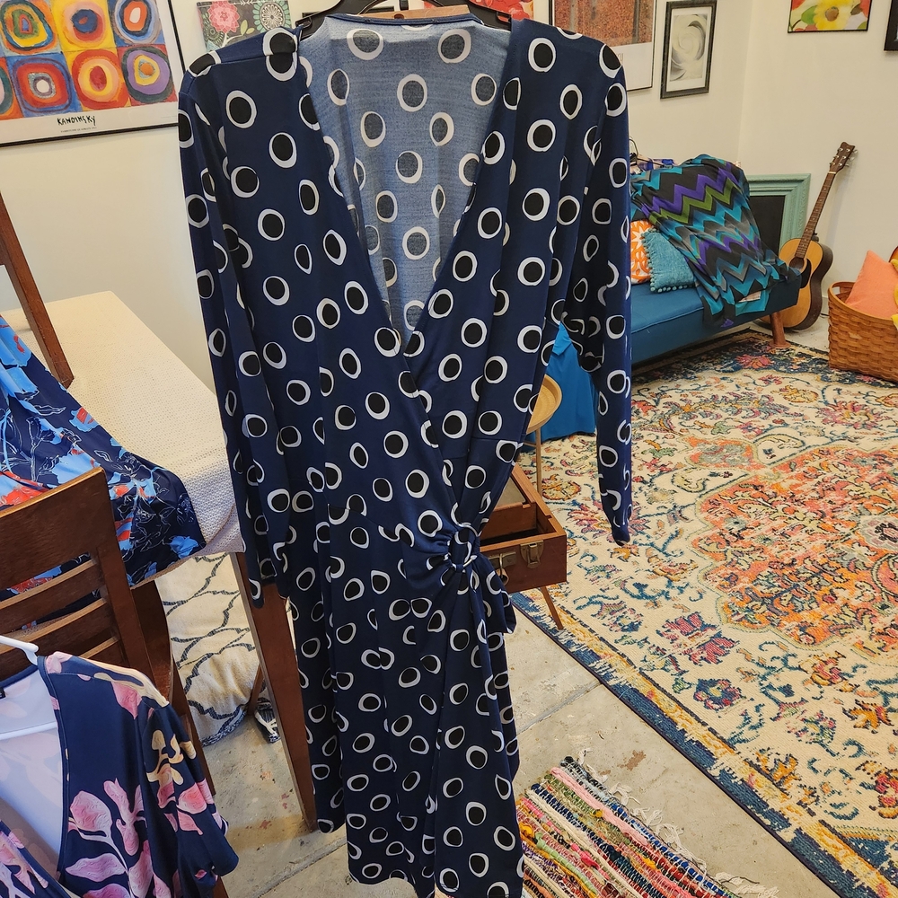 Source Unknown Navy Blue Circle Pattern Dress